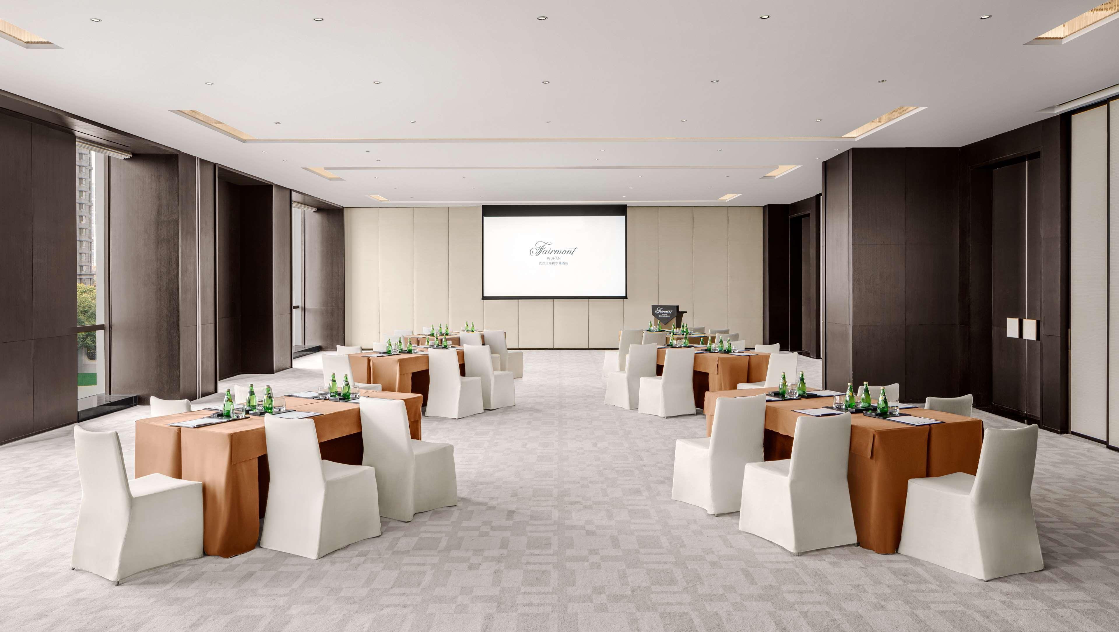 Fairmont Wuhan Zewnętrze zdjęcie